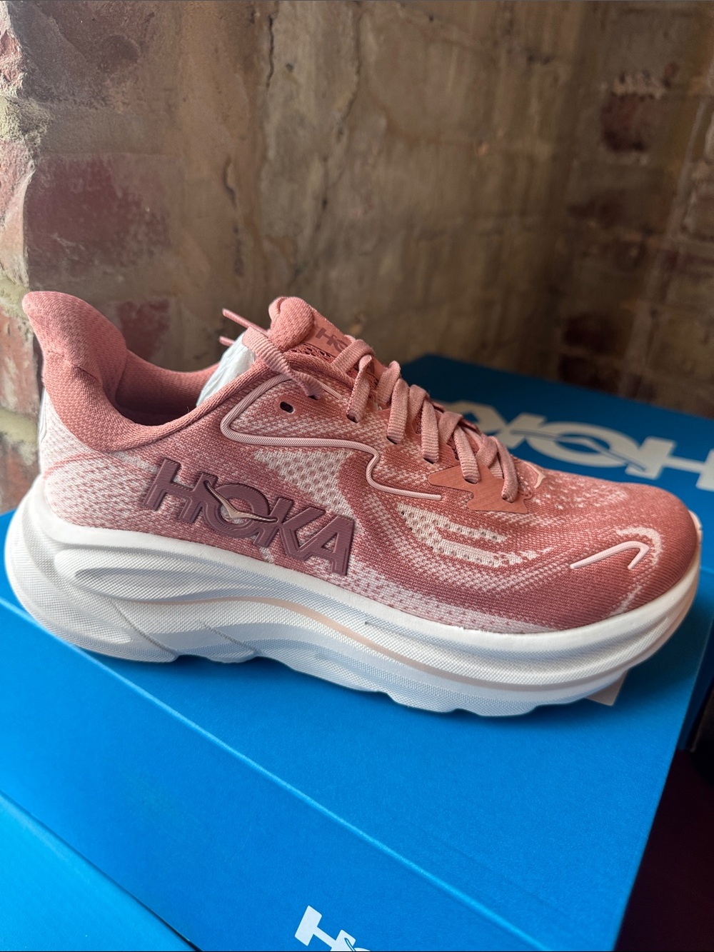 Hoka Clifton 10 Women's Running Shoe - BHRS